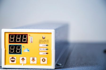 سیستم کنترل دستگاه جوجه کشی 126 عددی